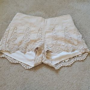 Crocheted shorts